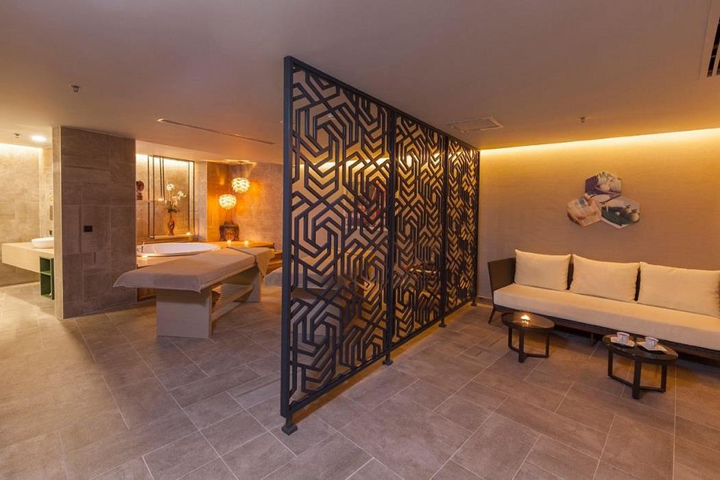 Irmak Manzaralı Oda - 3